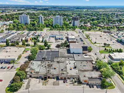170 Commercial Avenue 3, Ajax, On L1s 2h5