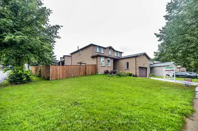 61 Adams Drive, Ajax, On L1s 5v2