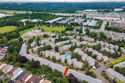 100 Burrows Hall Boulevard 93, Toronto, On M1b 1m7