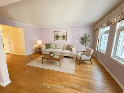 36 Artillery Street, Toronto, On M1v 3h9