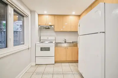 76 Highhill Drive, Toronto, On M1t 1n7