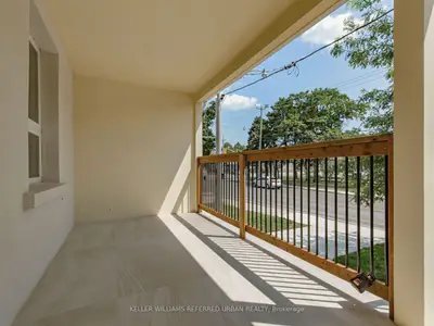 968 Eastern Avenue, Toronto, On M4l 1a6