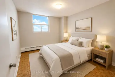 165 Barrington Avenue 301, Toronto, On M2c 5n1