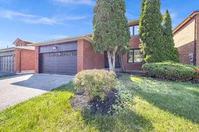 296 Thornton Road N, Oshawa, On L1j 6t7