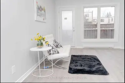 1100 Oxford Street 137, Oshawa, On L1j 6g4