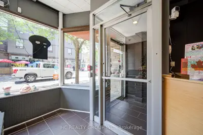 107 Brock Street S, Whitby, On L1n 4j9