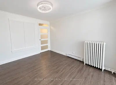 1918a Queen Street E 200, Toronto, On M4l 1h5
