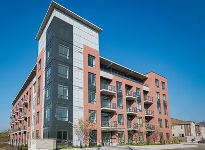 Condo Apartment in Whitby