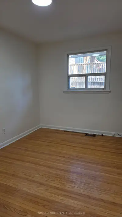 362 Morrish Road Main, Toronto, On M1c 1g1