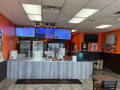726 Kingston Road 3, Pickering, On L1v 1a8