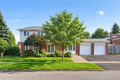 58 Briarscross Boulevard, Toronto, On M1s 3k5