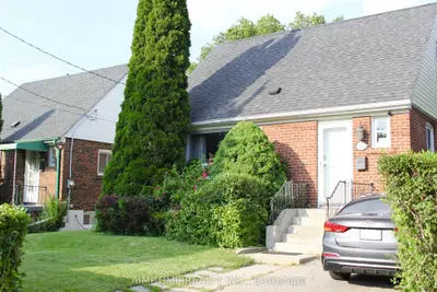 31 Camilla Crescent, Toronto, On M1l 1y9