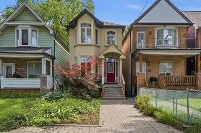 Detached in Toronto