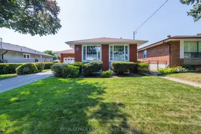 Detached in Toronto