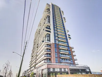 Condo Apartment in Oshawa