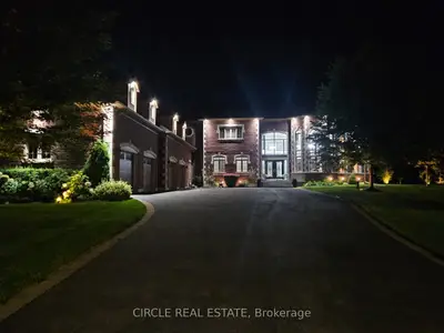Detached in Pickering