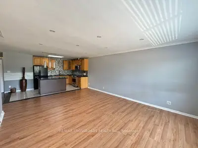 840 Danforth Road Upper, Toronto, On M1k 1h5