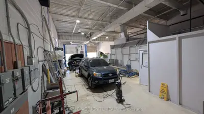 415 Mackenzie Avenue H, Ajax, On L1s 2g2