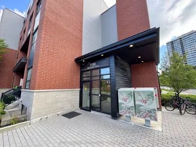 2100 Bridletowne Circle 308, Toronto, On M1w 0a6