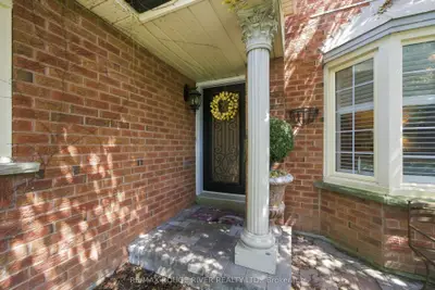 909 Ridge Valley Drive, Oshawa, On L1k 2g1