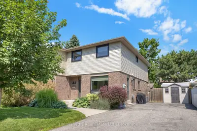44 Loscombe Drive, Clarington, On L1c 3s9