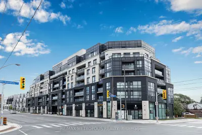 Condo Apartment in Toronto