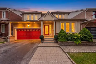 5 Haskell Avenue, Ajax, On L1t 4y9