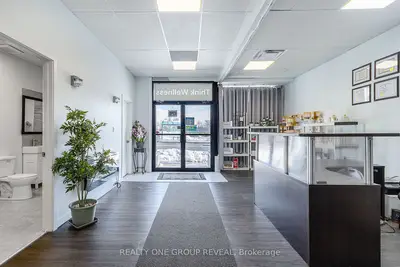 524 Simcoe Street S, Oshawa, On L1h 4j8