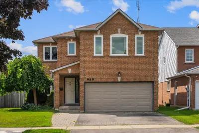 989 Deer Valley Drive, Oshawa, On L1j 8n2