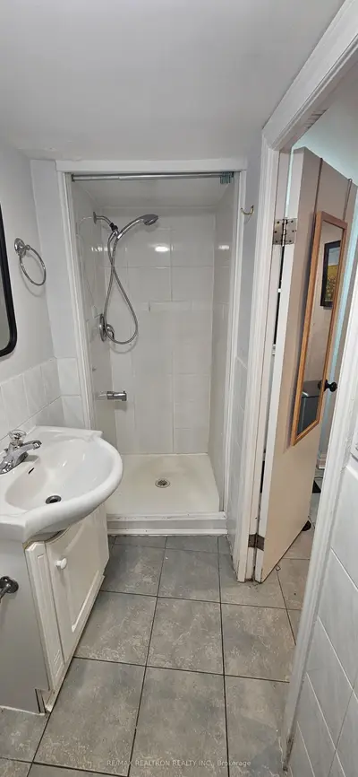 372 Rhodes Avenue, Toronto, On M4l 3a5