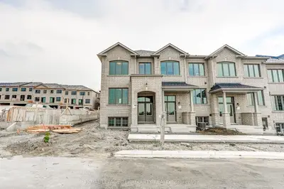1218 Elizabeth Mackenzie Drive, Pickering, On L1x 0s3