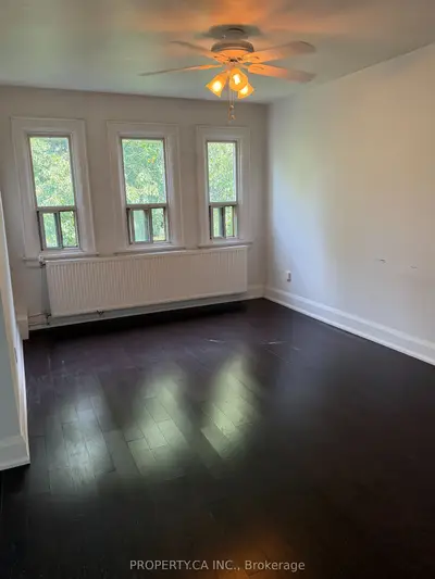 849 Broadview Avenue E 32, Toronto, On M4k 2p9