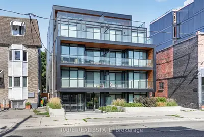 890 & 892 Broadview Avenue, Toronto, On M4k 2r1