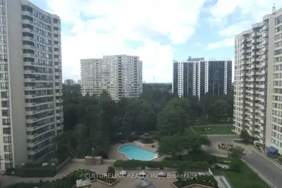 255 Bamburgh Circle 1005, Toronto, On M1w 3t6
