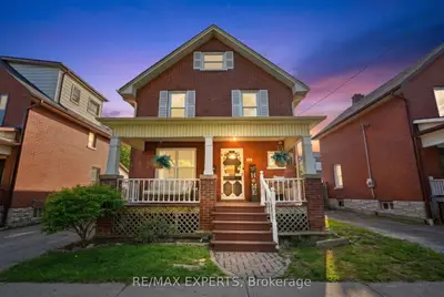 18 Rowe Street, Oshawa, On L1h 5p5