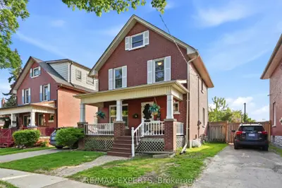 18 Rowe Street, Oshawa, On L1h 5p5