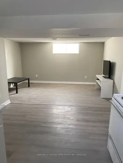174 Island Road Bsmt, Toronto, On M1c 2p8