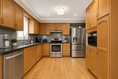 81 Garden Street, Whitby, On L1n 9e7
