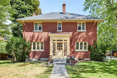 513 Centre Street S, Whitby, On L1n 4w5