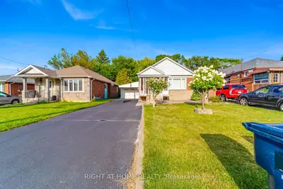 Detached in Toronto