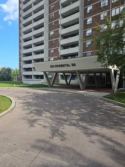 301 Prudential Drive 1708, Toronto, On M1p 4v3
