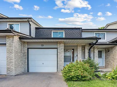 1330 Trowbridge Drive 19, Oshawa, On L1g 7l1