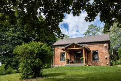 4242 Cedar Valley Road, Clarington, On L0b 1m0