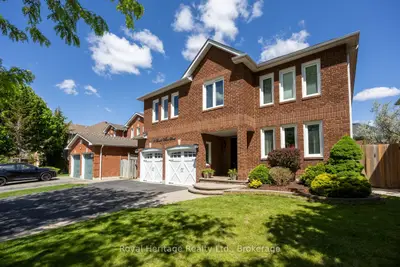 16 Donald Wilson Street, Whitby, On L1r 2h5