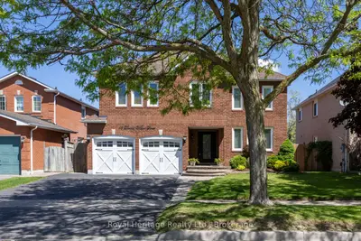 16 Donald Wilson Street, Whitby, On L1r 2h5