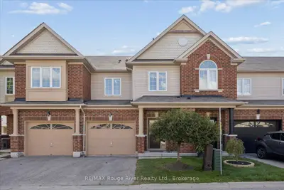 85 Lander Crescent, Clarington, On L1c 0l4