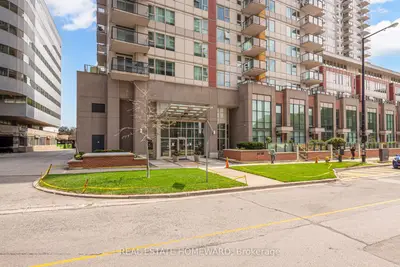 25 Town Centre Court 810, Toronto, On M1p 0b4