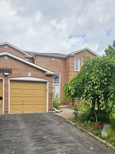 4046 Ellesmere Road Bsmt, Toronto, On M1c 1j2