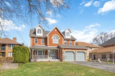 Detached in Pickering