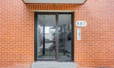 587 Digby Avenue 2, Oshawa, On L1g 1w7